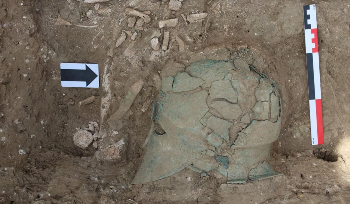 Hallado un casco corintio del siglo V a.C. en el suroeste de Rusia
