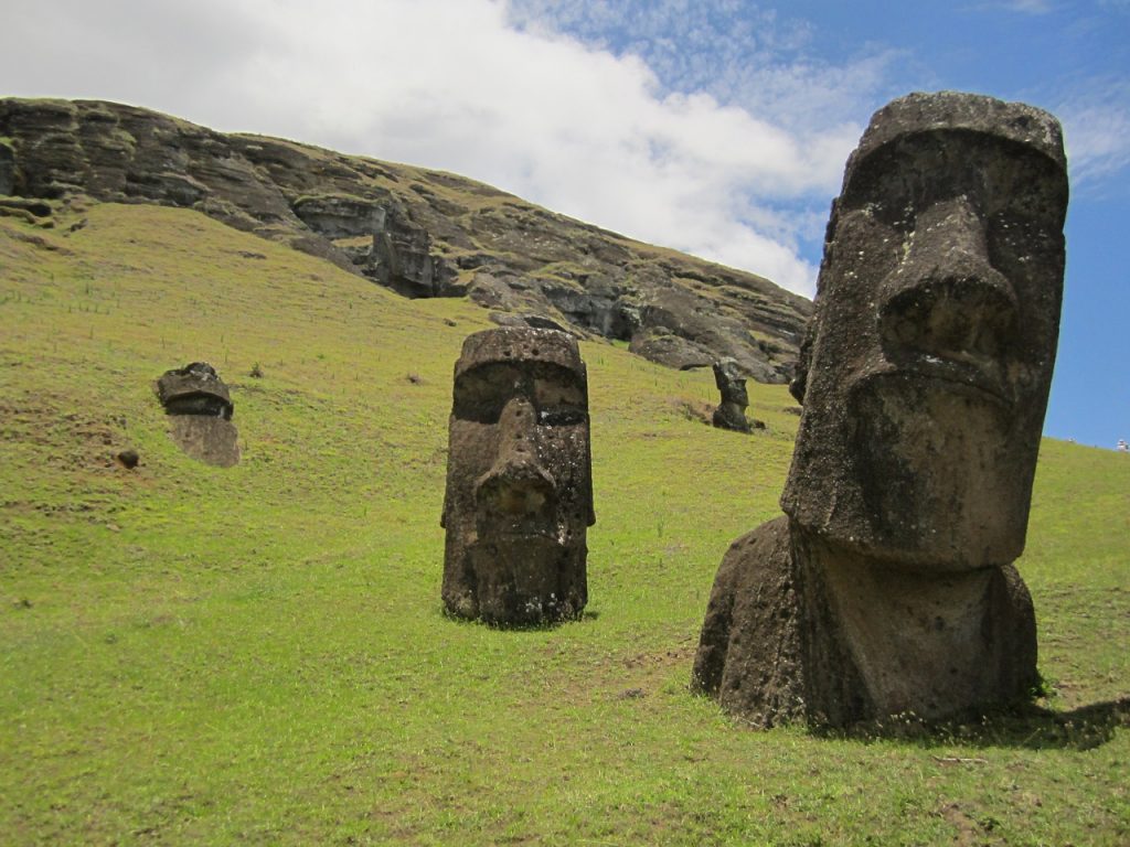 Enigmas de los Moai, los guardianes de piedra de Rapa Nui