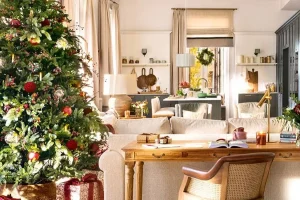 La Casa de Navidad de El Mueble celebra su tercera edición en Madrid y llega por primera vez a Barcelona